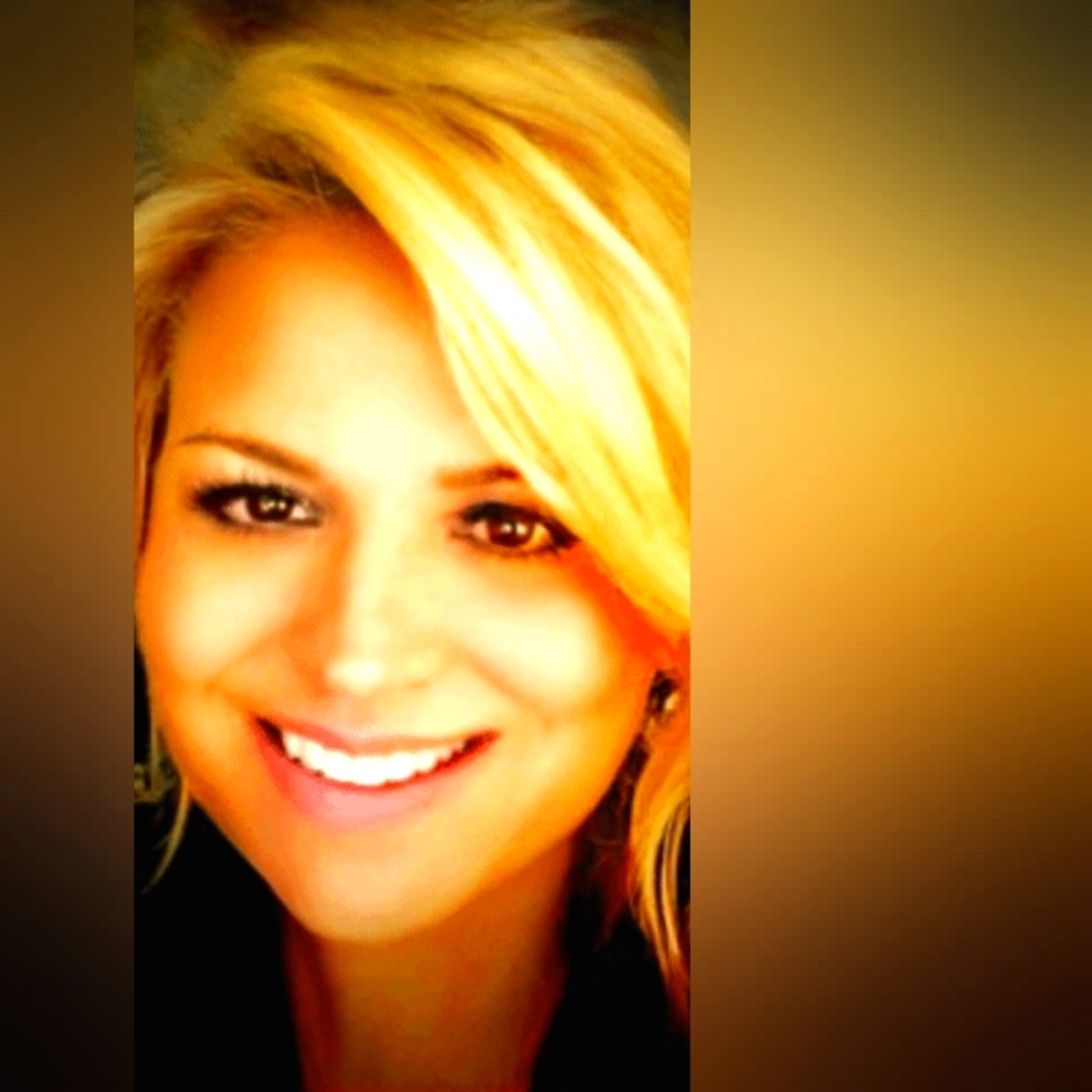Meet your Posher, Denise